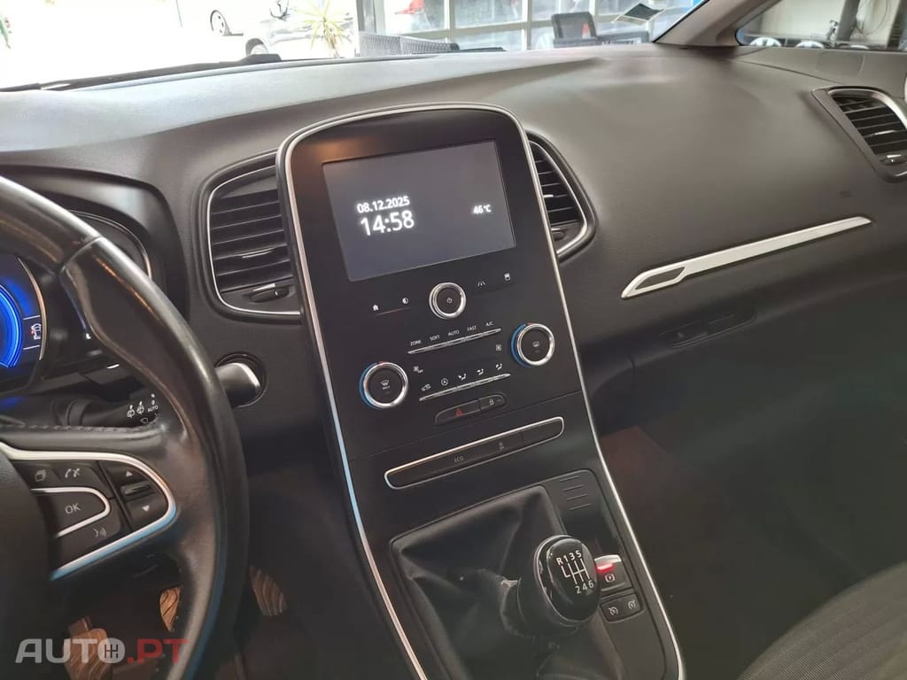 Renault Grand Scénic 1.7 Blue dCi Limited