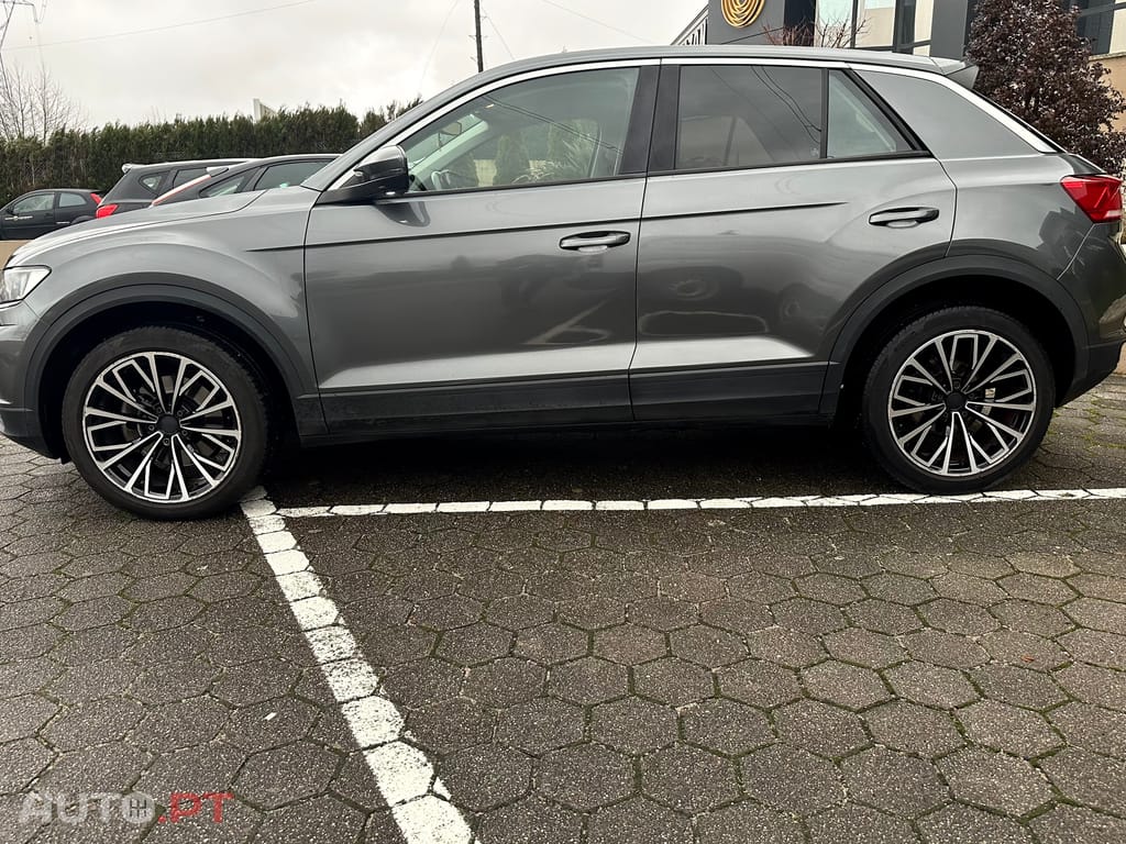 Volkswagen T-Roc 1.0 tsi