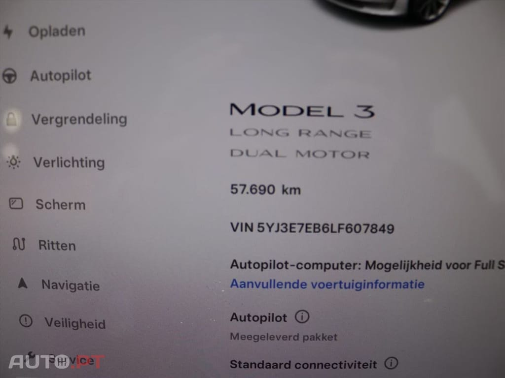 Tesla Model 3 Long-Range AWD I.V.A DEDUTÍVEL 