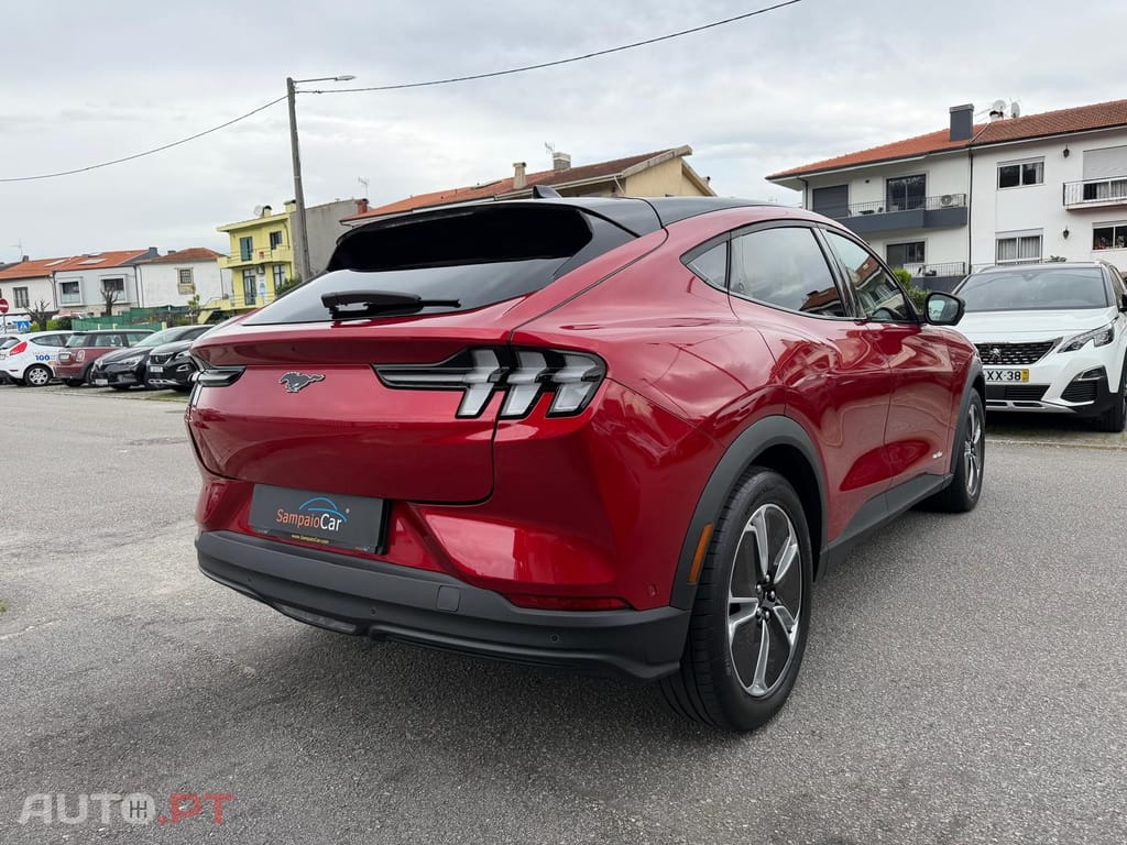 Ford Mustang Mach-E 98.7 kWh Premium