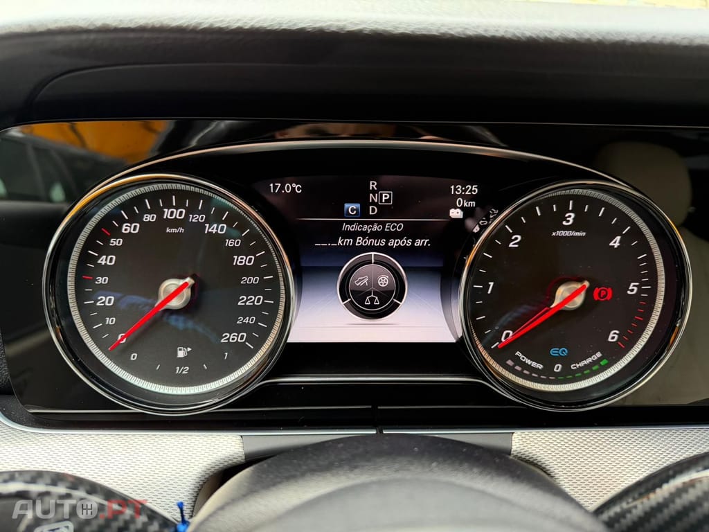 Mercedes-Benz E 300 De Avantgarde