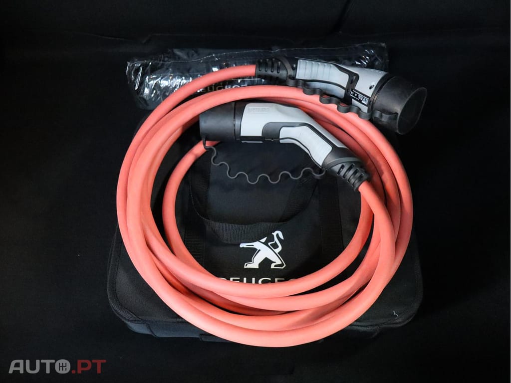 Peugeot 208 Allure Versão Eléctrica