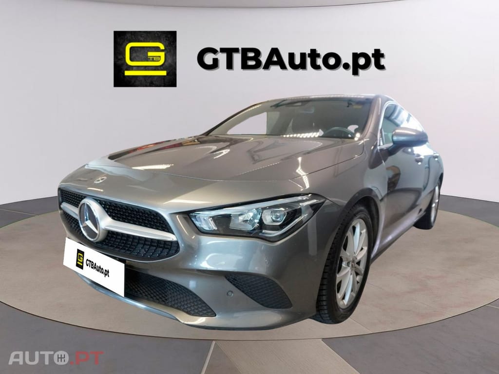 Mercedes-Benz CLA 180 I.V.A DEDUTÍVEL d Shooting Brake
