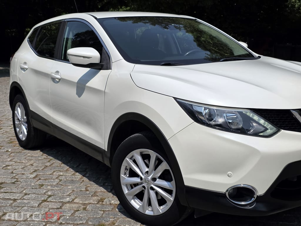 Nissan Qashqai 1.5 dCi N-Connecta