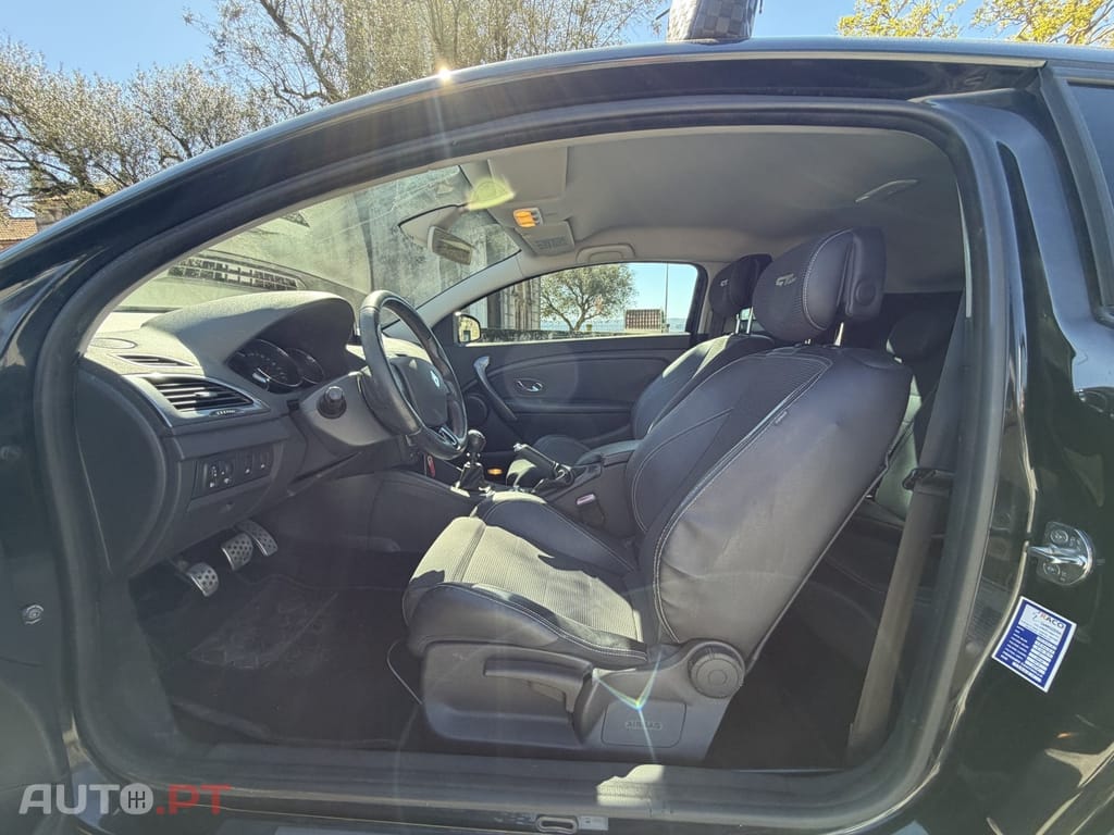 Renault Mégane Coupe 1.6 dCi GT Line SS