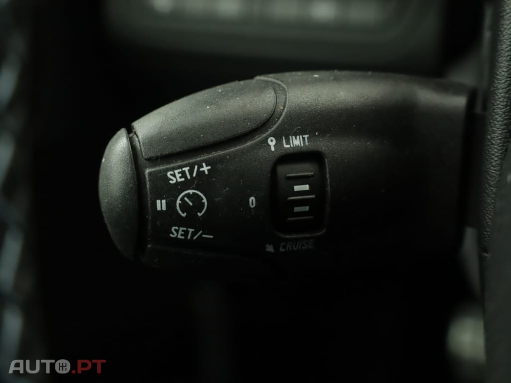 Peugeot 2008 2008 1.2 PureTech Crossway