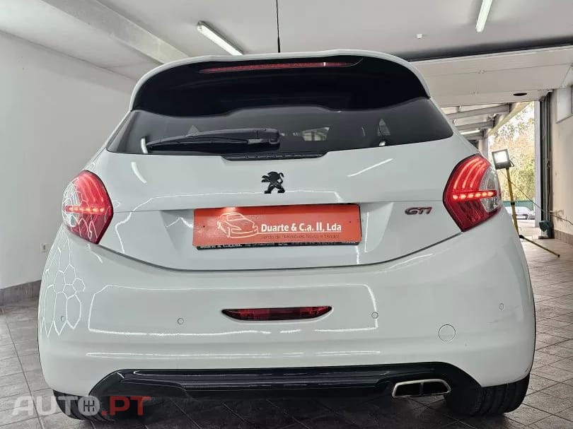 Peugeot 208 GTI 200 THP