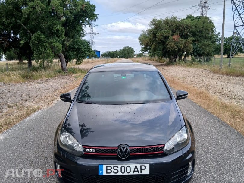 Volkswagen Golf 2.0 GTi DSG
