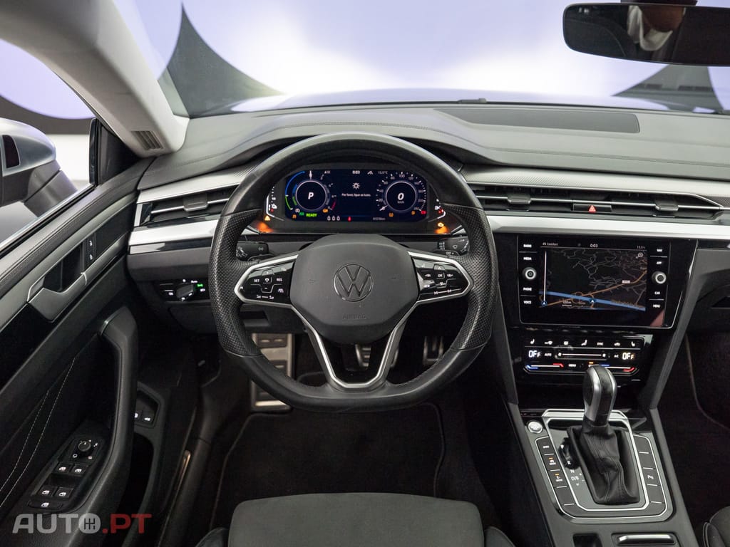 Volkswagen Arteon 1.4 TSI eHybrid Elegance