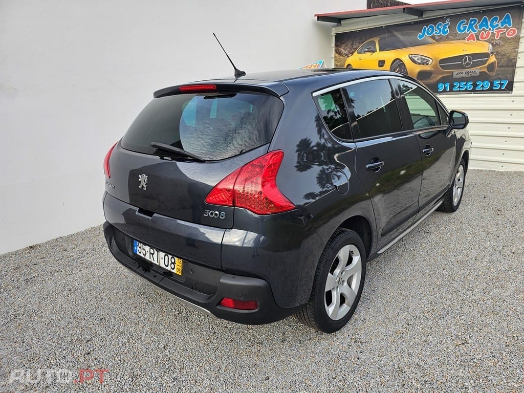 Peugeot 3008 1.6 HDi Executive