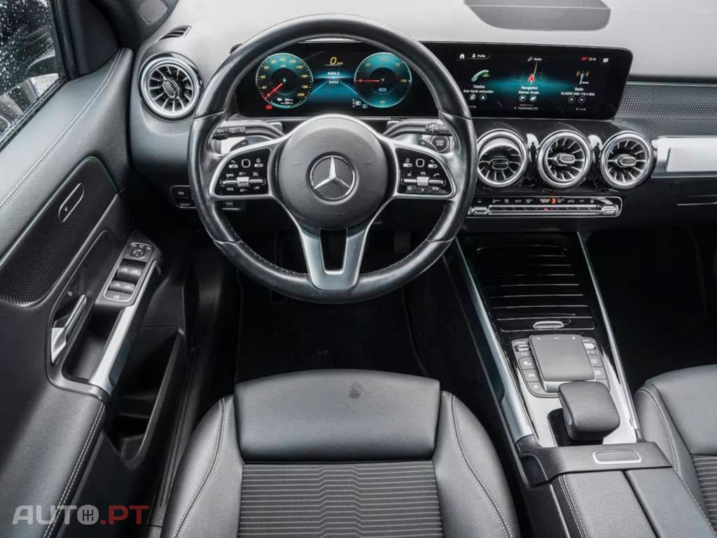 Mercedes-Benz EQB 250 PROGRESSIVE 