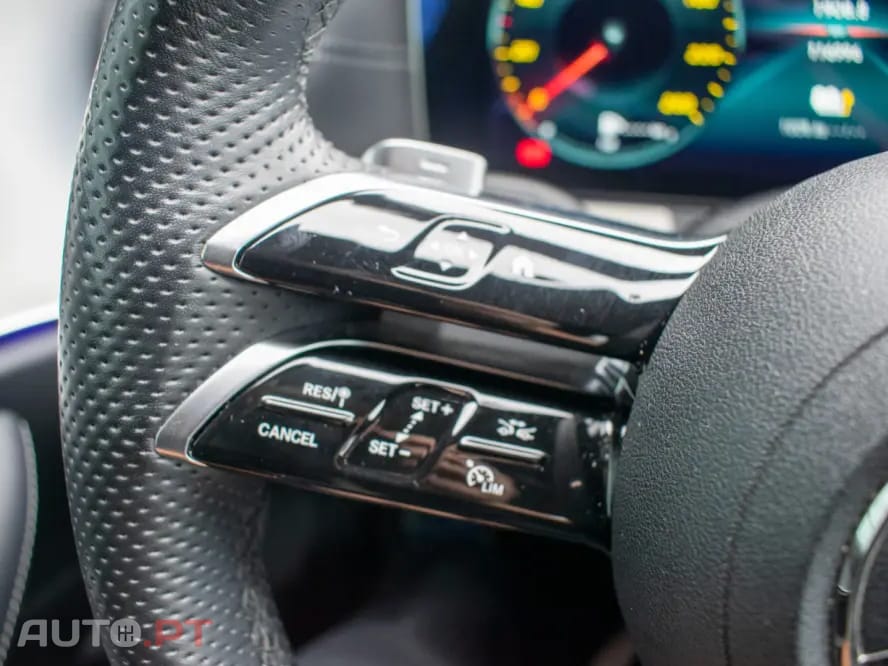 Mercedes-Benz E 300 de AMG Line