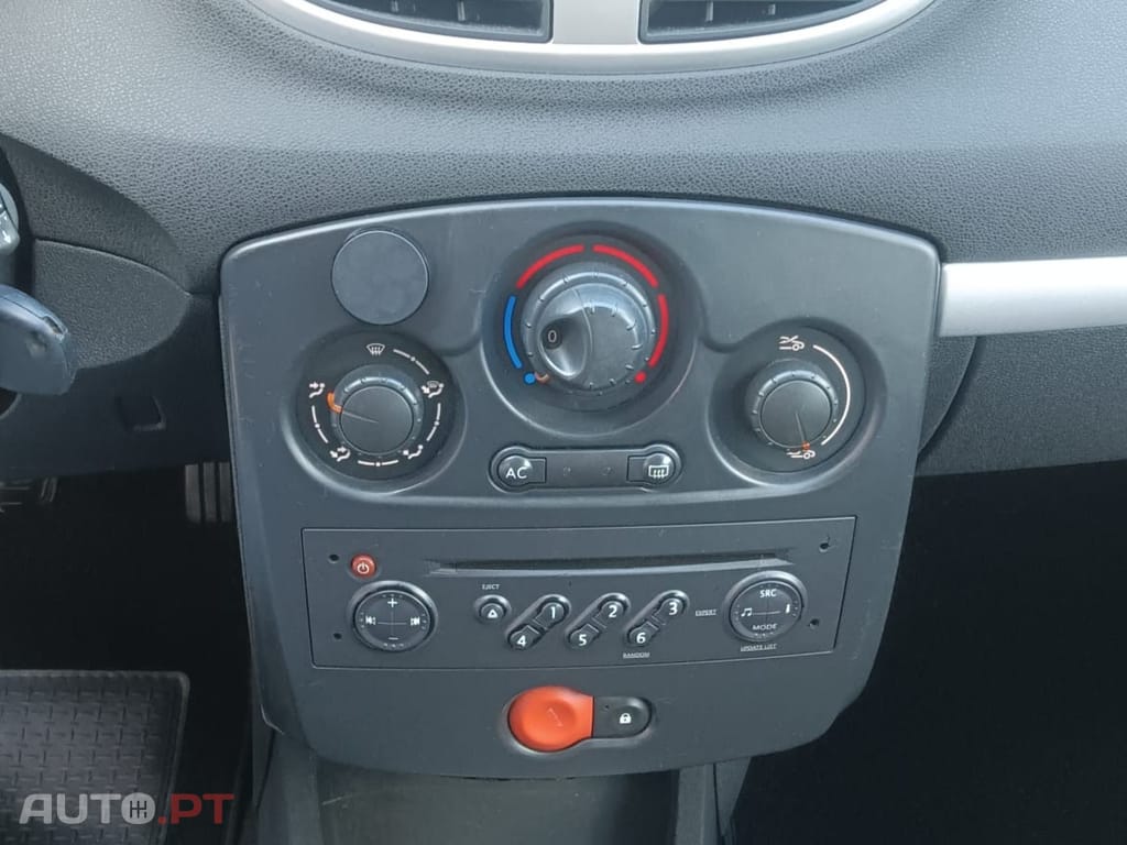 Renault Clio 1.2 SE Storia Confort