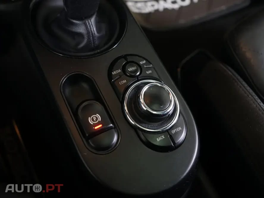 MINI Cooper Cooper SE Premium Classic