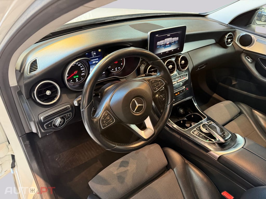 Mercedes-Benz C 180 D AVANTEGARDE