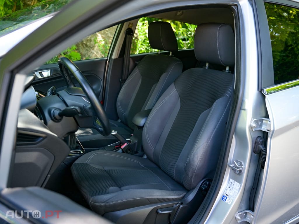 Ford Fiesta 1.0 Ti-VCT Titanium
