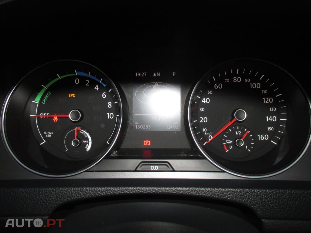 Volkswagen e-Golf AC/DC