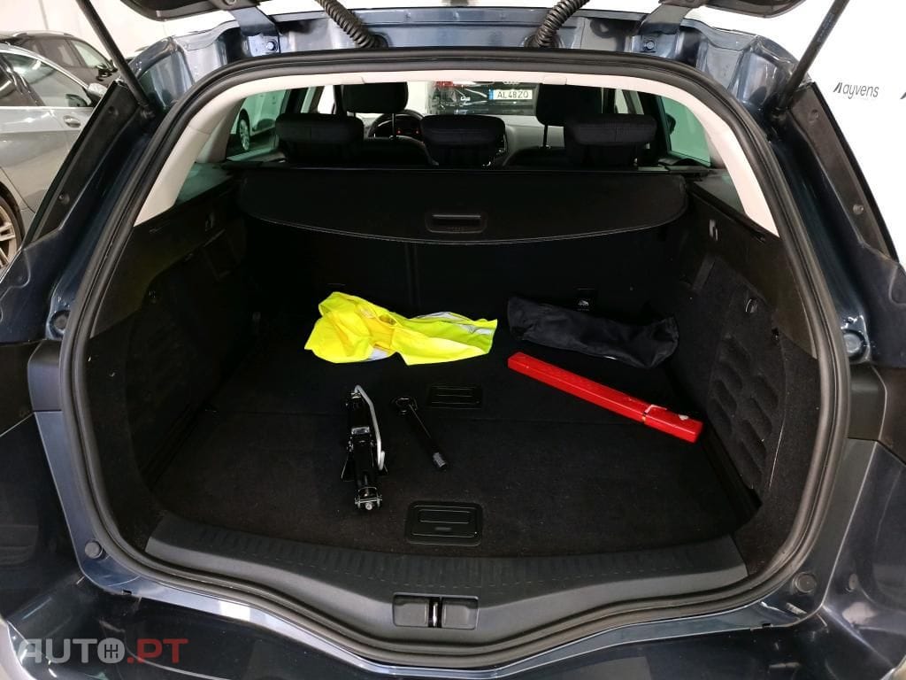 Renault Mégane Sport Tourer 1.5 Blue dCi Limited