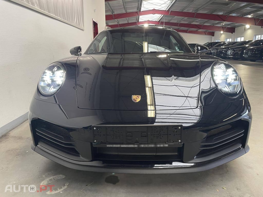Porsche 911 Carrera