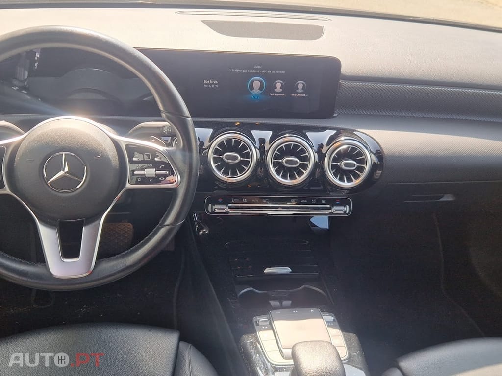 Mercedes-Benz A 250 e Progressive