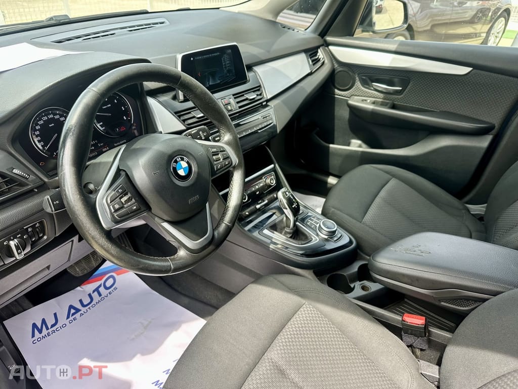 BMW 216 d 7L Line Luxury Auto