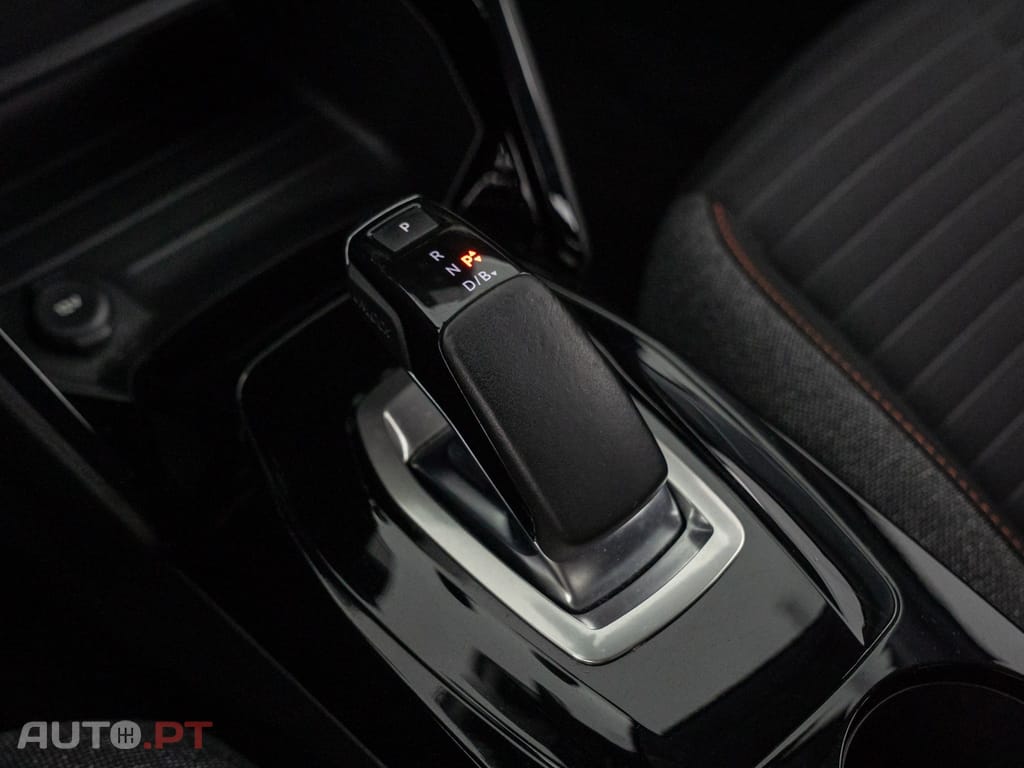 Peugeot E-208 50 kWh Active Pack