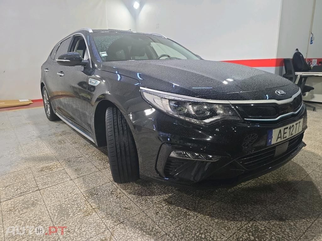 Kia Optima 2.0 CVVT PHEV