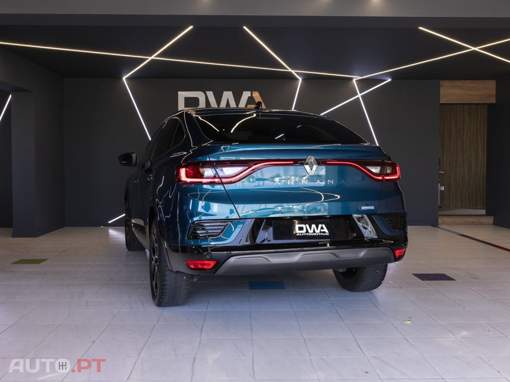 Renault Arkana 1.6 E-Tech Intens