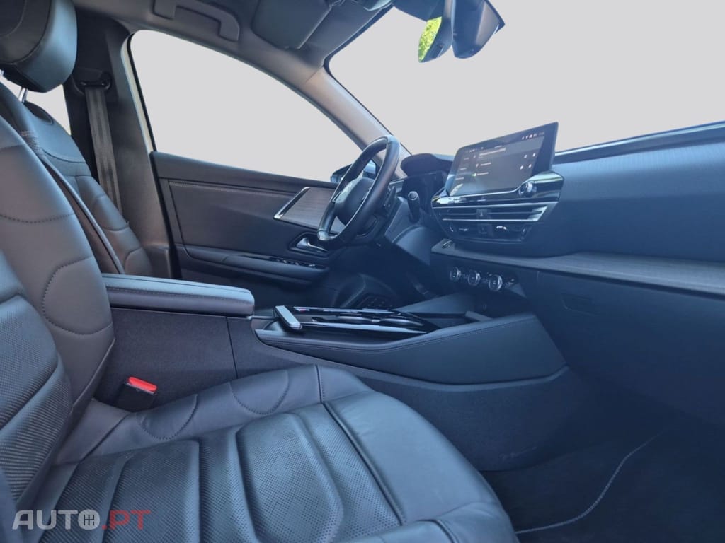 Citroen C5 X I.V.A DEDUTIVEL 1.6 Plug-In Shine Pack Hybrid