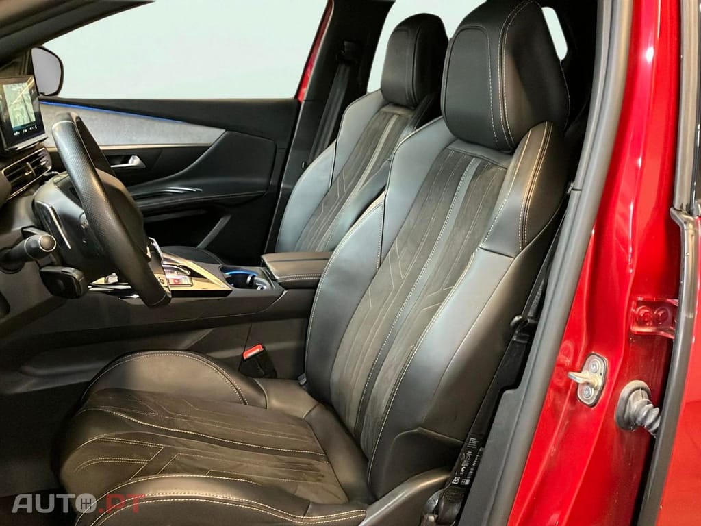 Peugeot 3008 1.6 Hybrid GT Pack e-EAT8