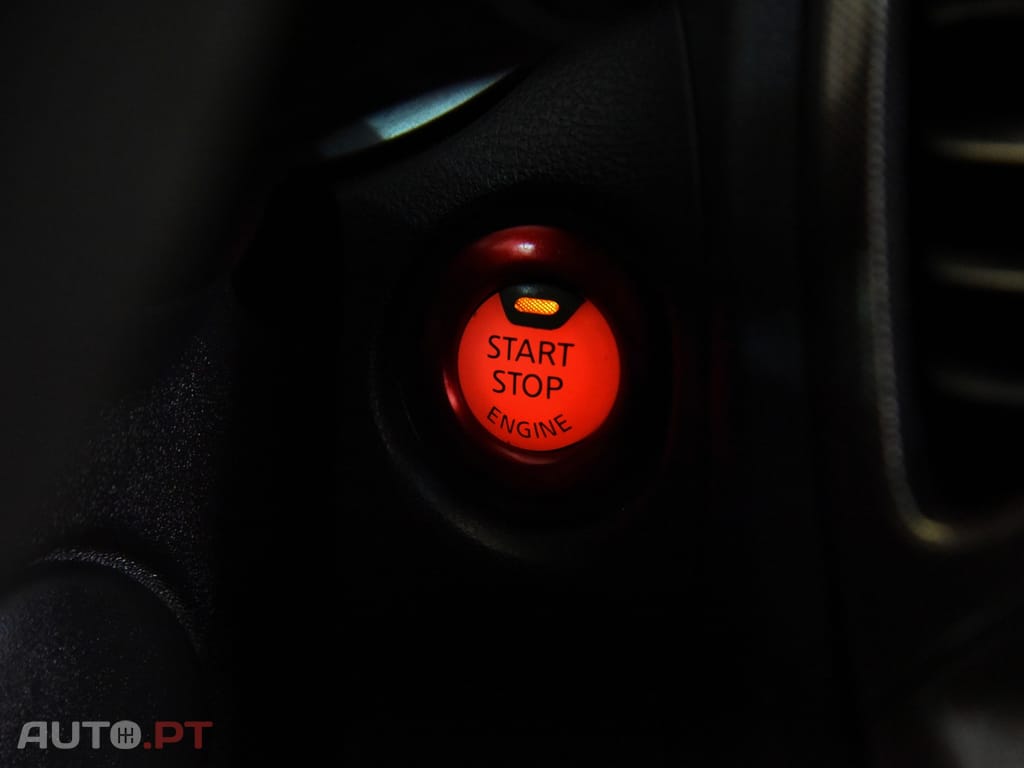 Nissan Juke 1.6 DIG-T Nismo RS
