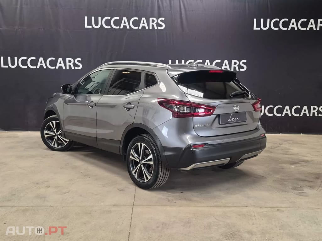 Nissan Qashqai 1.3 DIG-T N-Connecta LED+SKY