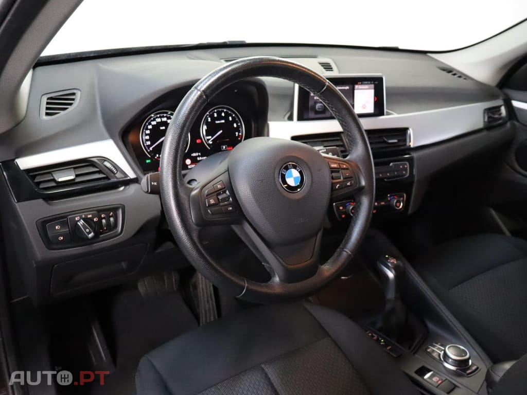 BMW X1 xDrive25e Business Advantage