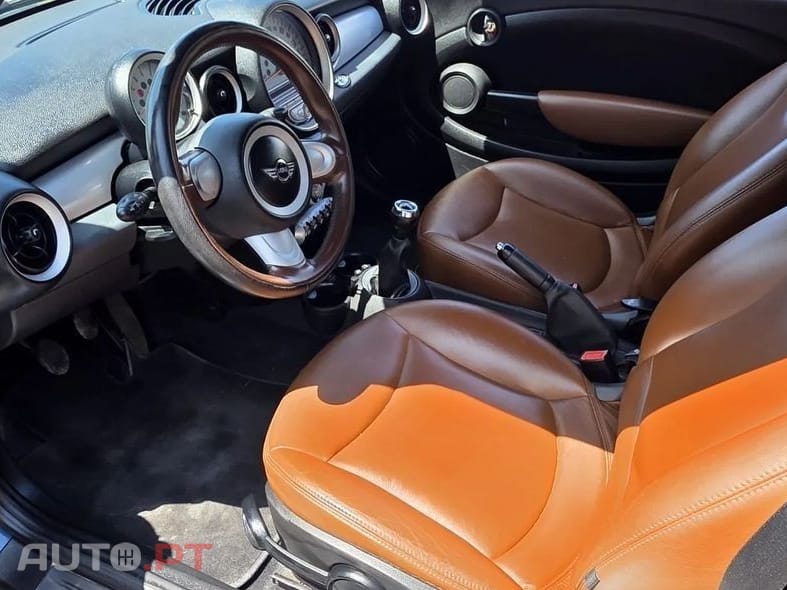 MINI Cabrio Cooper