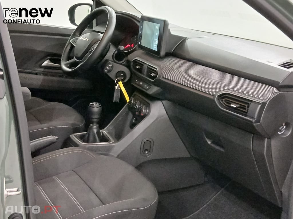 Dacia Sandero 1.0 TCe Stepway E