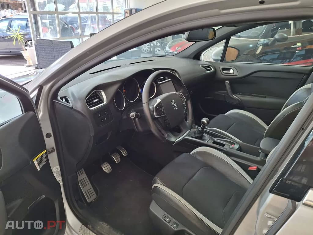 Citroen DS4 1.6 HDi So Chic