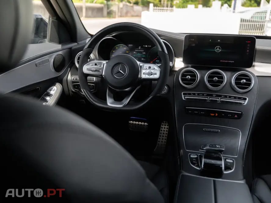 Mercedes-Benz C 300 de T 9G-TRONIC Night Edition