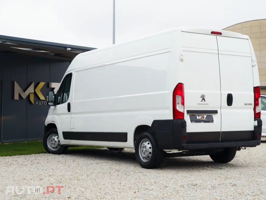 Peugeot Boxer 2.2 BlueHDi 335 L2 CD