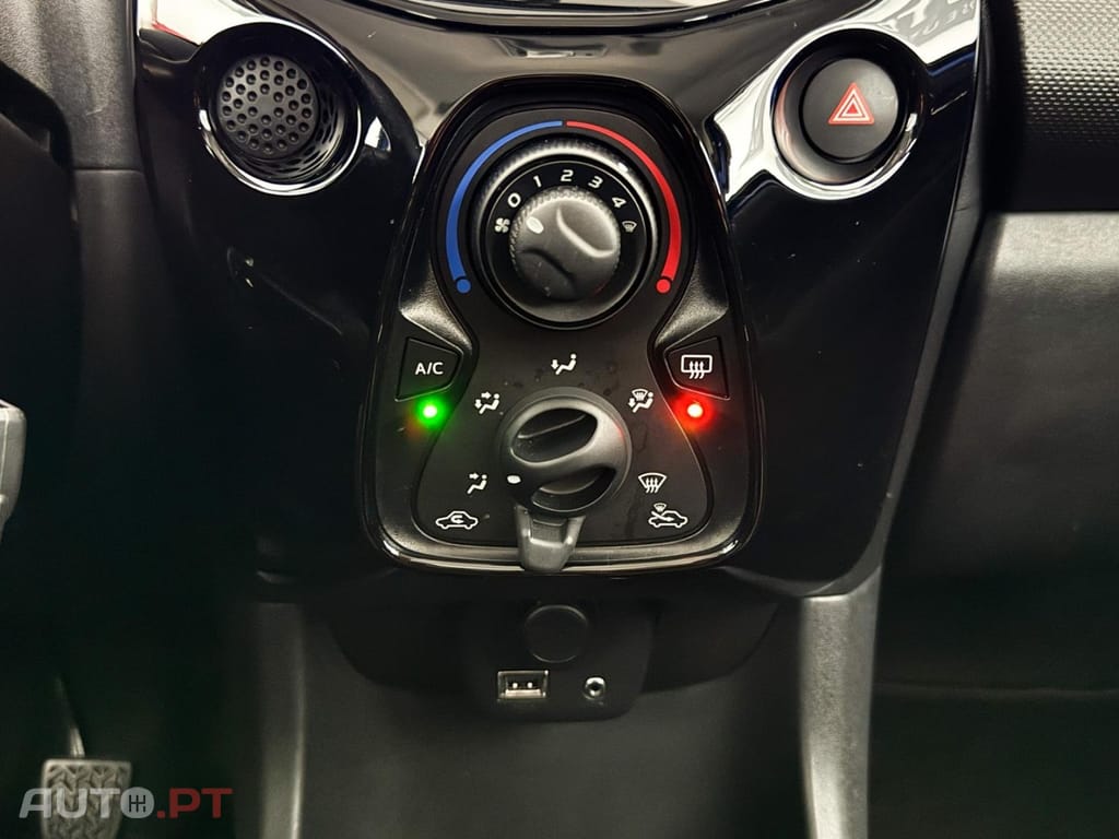 Citroen C1 1.0 VTi Shine