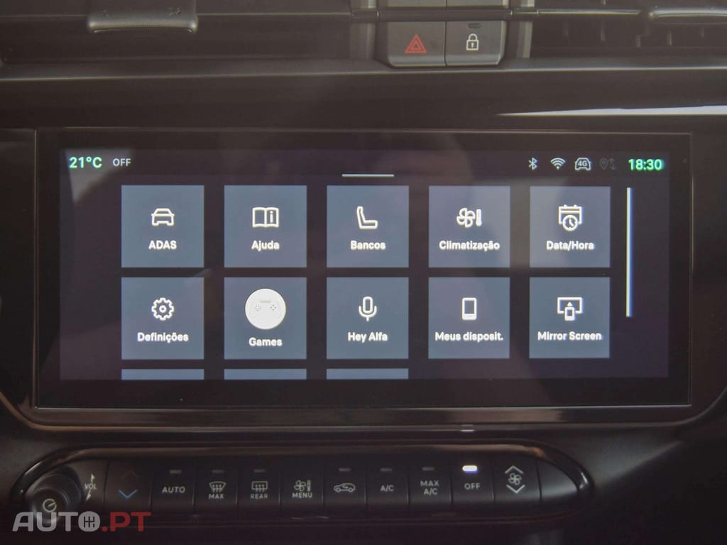 Alfa Romeo Junior 1.2 Sport Speciale Q4 eDCT6