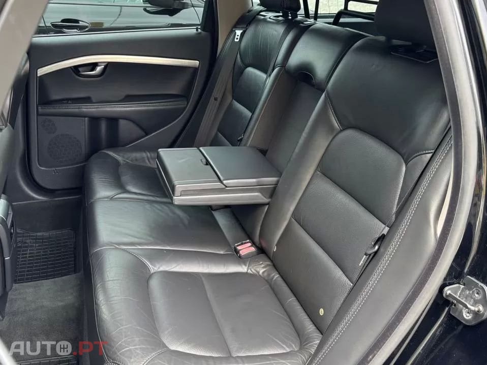 Volvo XC70 2.0 D3 Drive Momentum