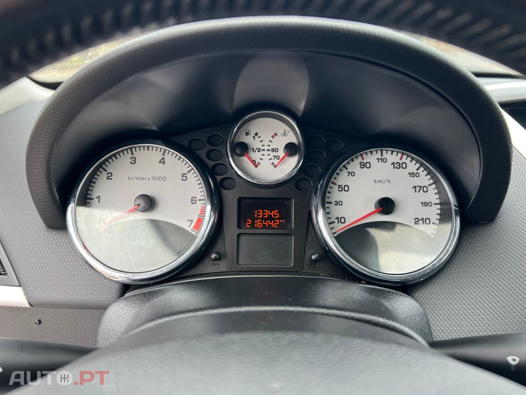 Peugeot 207 1.4 16V Sport