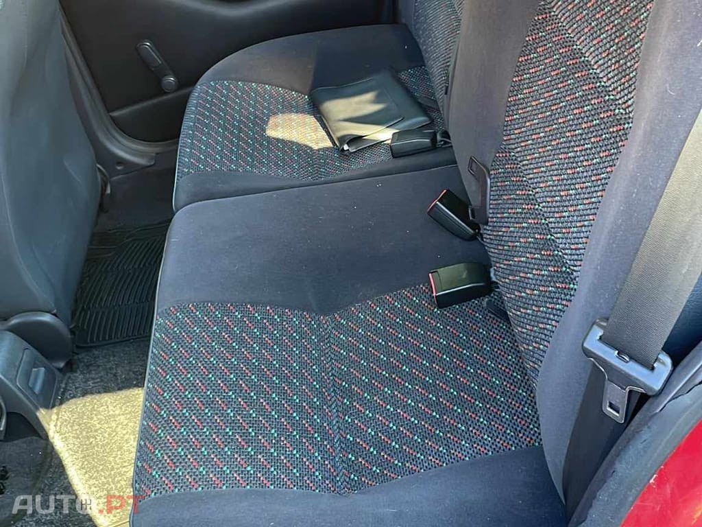 Peugeot 306 1.4 75 CV GRIFFE