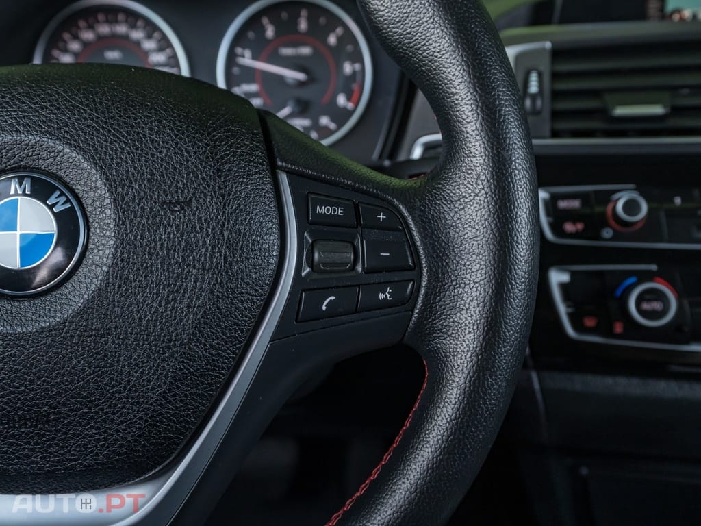 BMW 118 d Line Sport Shadow Auto