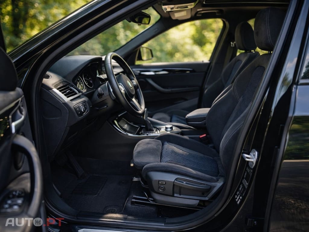 BMW X1 25 d xDrive Pack M