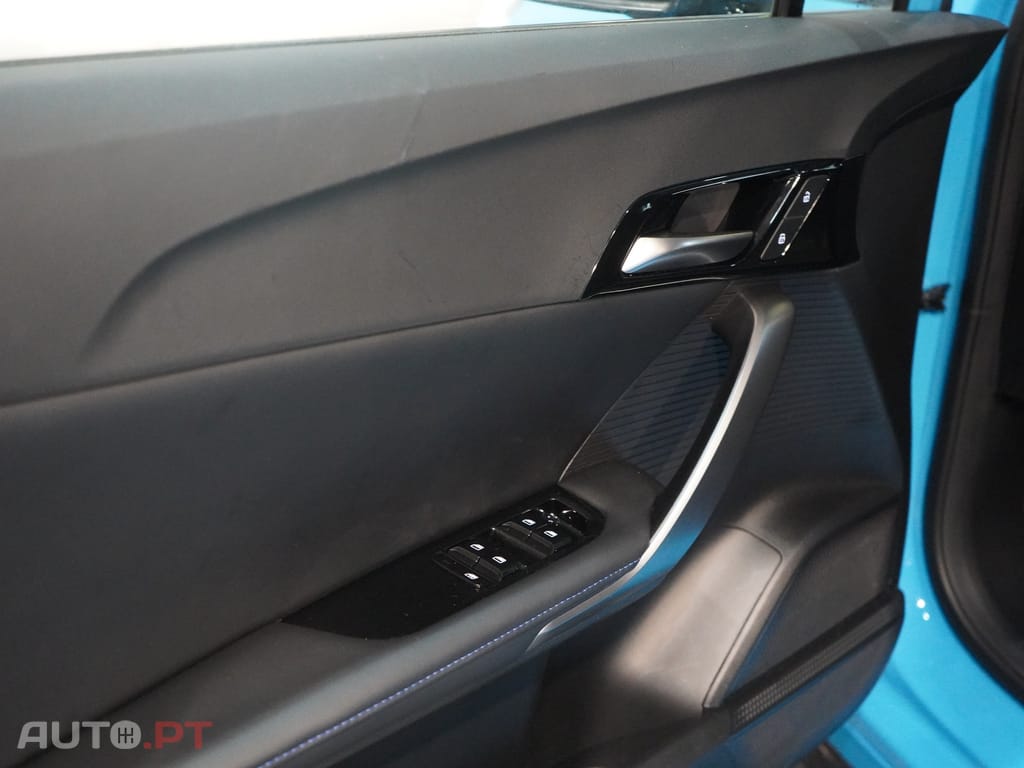 MG MG4 64 kWh Luxury