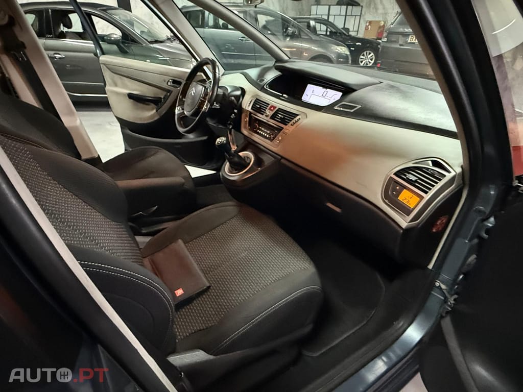 Citroen C4 Picasso 1.6 HDI Exclusive