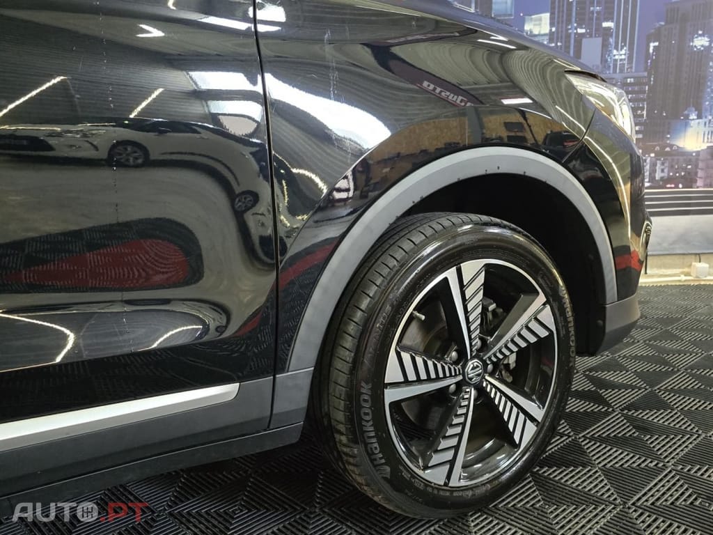 MG ZS EV 44.5 kWh Luxury