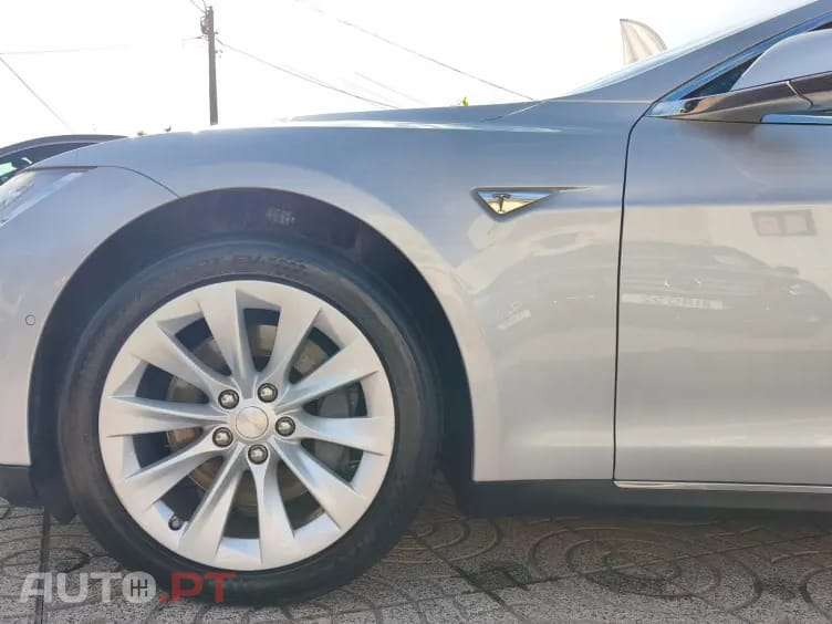 Tesla Model S 70D AWD