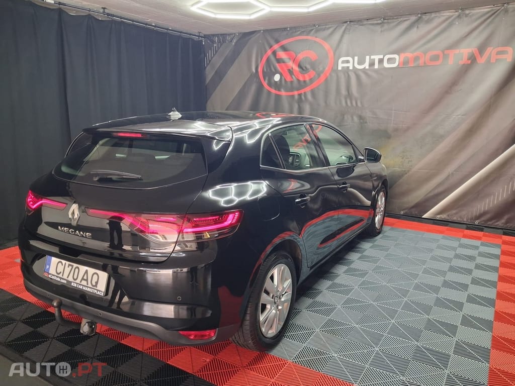Renault Mégane 1.3 TCe Intens EDC